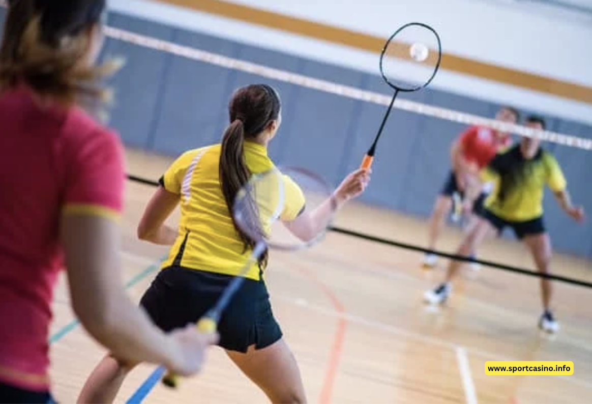 The Ultimate Guide to Badminton Rules + 12 Tips